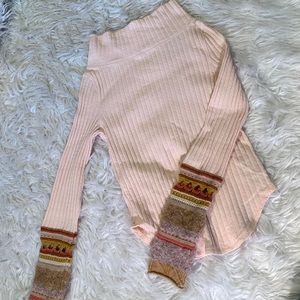 🍑Adorable Peach Sweater from Free People🍑